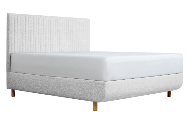 Łóżko TEMPUR® ARC to nowoczesna, minimalistyczna opcja idealna do każdej sypialni.