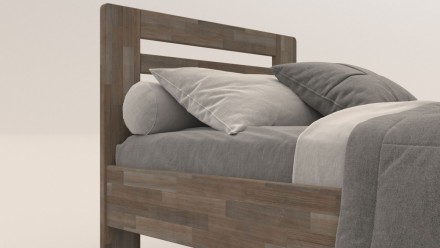 Łóżko z litego buku lub dębu, sprawiające wrażenie lekkiego