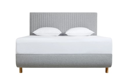 Łóżko TEMPUR® ARC to nowoczesna, minimalistyczna opcja idealna do każdej sypialni.