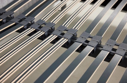 Łóżko TEMPUR® ARC to nowoczesna, minimalistyczna opcja idealna do każdej sypialni.