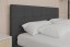 Klasyczne łóżka tapicerowane są bardzo popularne i dzięki temu szeroka gama kolorów i materiałów.