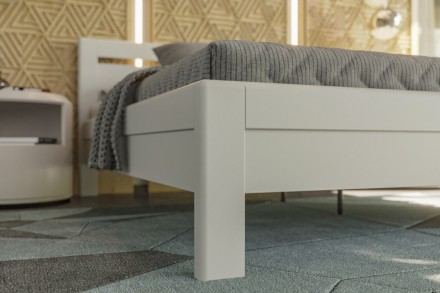 Venta to łóżko z litego drewna dla wysokiej jakości snu przez długie lata.