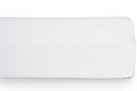 Ergonomicznie ukształtowany pianowy materac Lilac z technologią chłodzącego żelu.