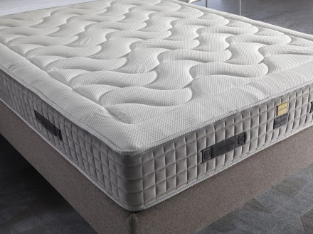 Dwa poziomy twardości - H2, H3 | Materac sprężynowy| Wysokość 25 cm | Nośność 130 kg | Gwarancja 12 lat