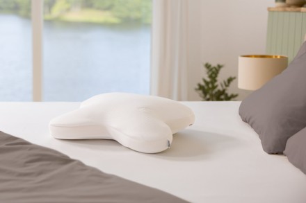 Opracowana specjalnie dla osób śpiących na brzuchu.