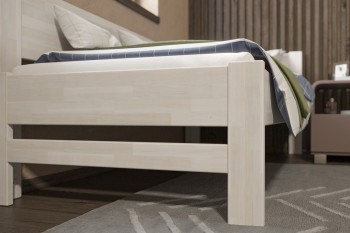 Wielopokoleniowe łóżko z najlepszych dostępnych materiałów, o precyzyjnym wykonaniu. Jeśli poszukujesz łóżka, które wytrzyma dekady, to właściwym rozwiązaniem jest łóżko z litego drewna „Amelia”.