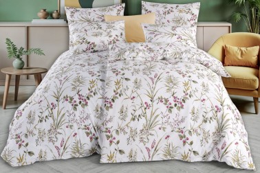 Pościel Marianna jest przyjemna w dotyku, doskonale odprowadza wilgoć i prawie się nie gniecie.